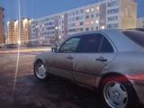 Mercedes-Benz C 180 1994 года за 2 100 000 тг. в Кокшетау – фото 3