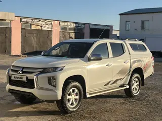 Mitsubishi L200, 2021