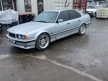 BMW 525 1994 года за 2 600 000 тг. в Караганда – фото 2