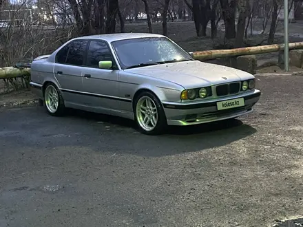 BMW 525 1994 года за 2 600 000 тг. в Караганда – фото 3