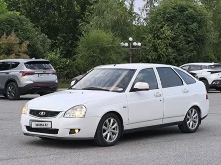 ВАЗ (Lada) Priora 2172 2013 года за 2 300 000 тг. в Шымкент – фото 2