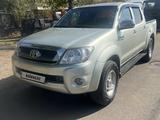 Toyota Hilux 2010 годаүшін9 000 000 тг. в Тараз