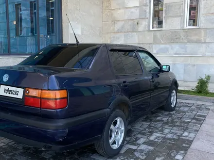 Volkswagen Vento 1994 года за 2 200 000 тг. в Астана – фото 11