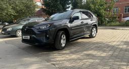 Toyota RAV4 2020 годаүшін14 100 000 тг. в Актобе