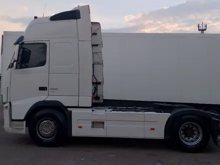 Volvo  FH 2011 года за 25 500 000 тг. в Шымкент – фото 2