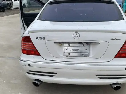 Спойлер заднего лобового стекла Mercedes-Benz w220 за 20 000 тг. в Шымкент – фото 2