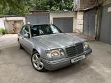 Mercedes-Benz E 280 1994 года за 3 500 000 тг. в Шымкент