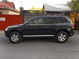 Volkswagen Touareg 2005 года за 5 500 000 тг. в Алматы – фото 5