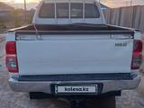 Toyota Hilux 2012 годаfor6 300 000 тг. в Атырау – фото 4