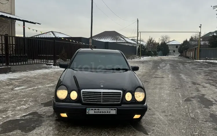 Mercedes-Benz E 320 1998 годаүшін3 950 000 тг. в Алматы