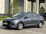 Hyundai Accent 2023 года за 9 300 000 тг. в Шымкент – фото 2