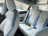 Tesla Model 3 2022 годаүшін12 900 000 тг. в Алматы – фото 3