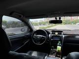 Toyota Camry 2015 годаүшін10 200 000 тг. в Актау – фото 5