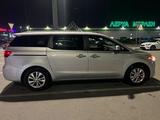 Kia Sedona 2016 годаүшін10 500 000 тг. в Алматы – фото 4