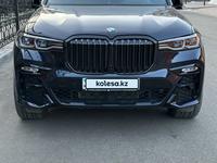 BMW X7 2022 года за 60 800 000 тг. в Астана