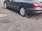 Volkswagen Passat CC 2009 годаfor3 800 000 тг. в Алматы – фото 2