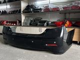 Задний бампер оригинал Камри 50-55 за 65 000 тг. в Кокшетау