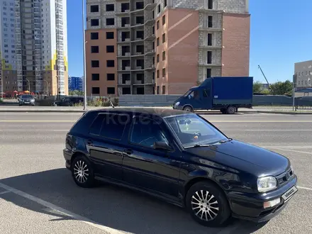 Volkswagen Golf 1997 года за 2 290 000 тг. в Караганда – фото 5