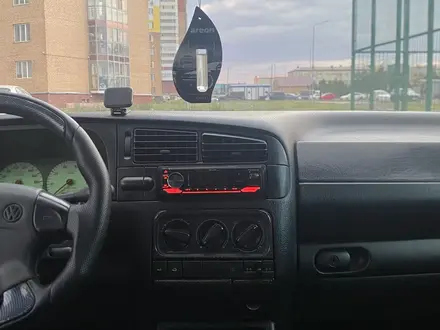 Volkswagen Golf 1997 года за 2 290 000 тг. в Караганда – фото 12
