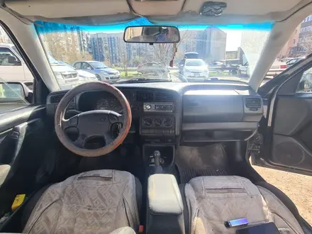Volkswagen Golf 1995 года за 2 000 000 тг. в Караганда – фото 2