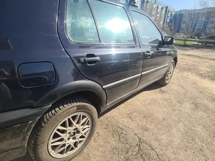 Volkswagen Golf 1995 года за 2 000 000 тг. в Караганда – фото 5