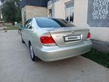 Toyota Camry 2004 годаүшін4 750 000 тг. в Мерке – фото 5