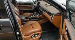 Porsche Cayenne V6 2020 годаүшін34 370 000 тг. в Астана – фото 4