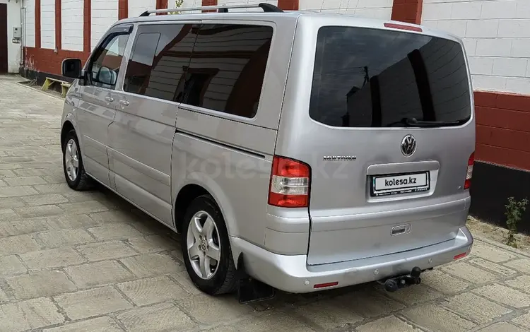 Volkswagen Multivan 2007 годаүшін11 000 000 тг. в Жанаозен