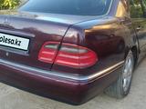 Mercedes-Benz E 280 1996 годаүшін2 500 000 тг. в Актау – фото 4