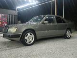 Mercedes-Benz E 280 1993 годаfor1 600 000 тг. в Турара Рыскулова