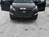 Hyundai Tucson 2017 года за 5 300 000 тг. в Уральск – фото 2