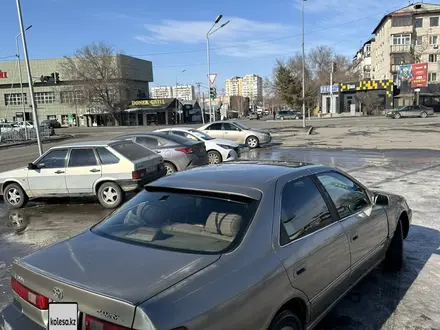 Toyota Camry 1998 года за 2 400 000 тг. в Талдыкорган – фото 3