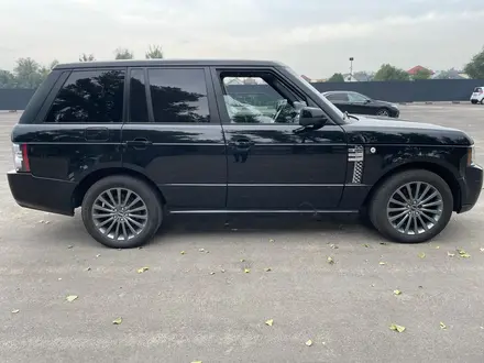 Land Rover Range Rover 2012 года за 11 101 850 тг. в Алматы – фото 7