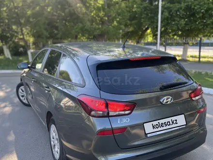 Hyundai i30 2022 года за 7 150 000 тг. в Уральск – фото 16
