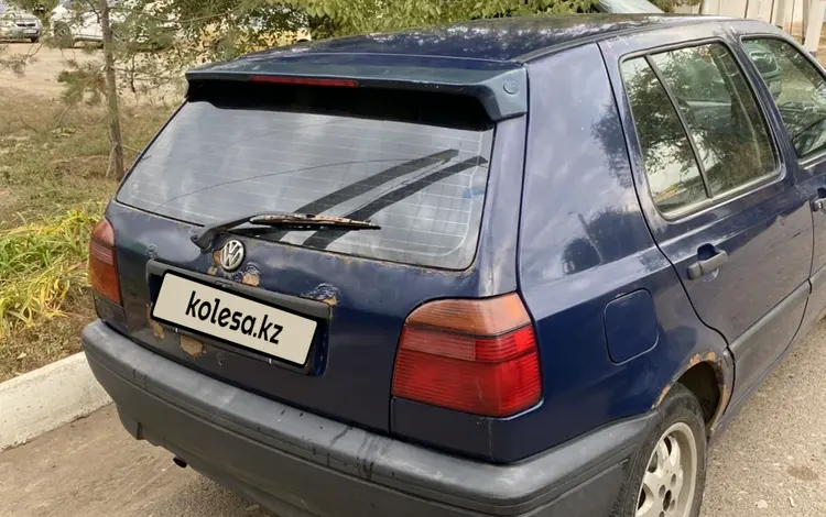 Volkswagen Golf 1994 года за 750 000 тг. в Уральск