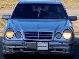 Mercedes-Benz E 200 1996 года за 2 000 000 тг. в Семей