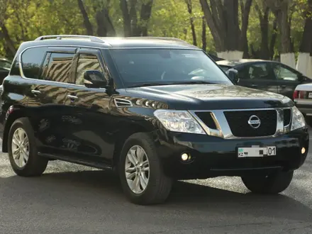 Nissan Patrol 2011 года за 12 500 000 тг. в Астана – фото 2