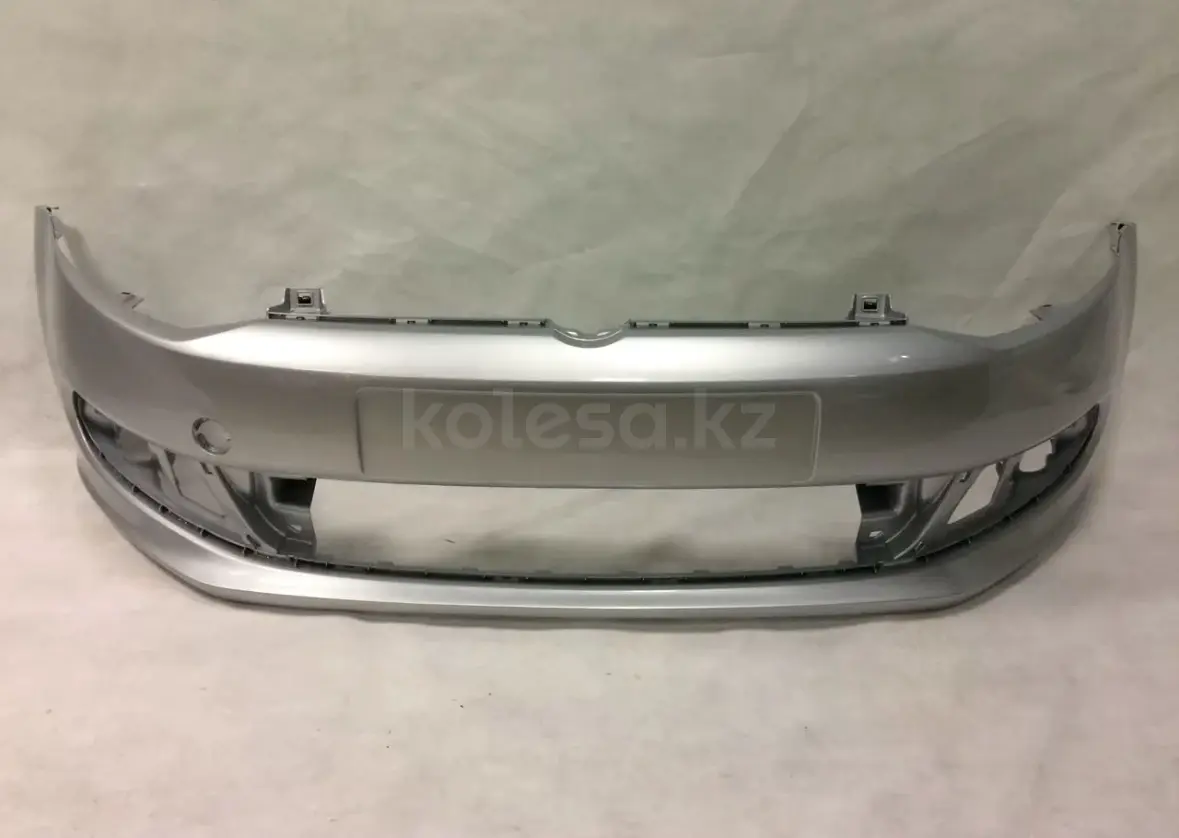 Бампер фольксваген поло 5 кузов. Передний бампер фольксваген поло седан. Бампер передний поло седан 2012. Volkswagen polo бампер передний. Бампер передний фольксваген поло r.