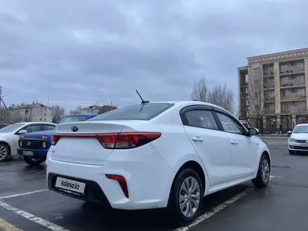 Kia Rio 2020 года за 6 250 000 тг. в Уральск – фото 3