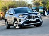 Toyota RAV4 2020 годаүшін16 000 000 тг. в Караганда