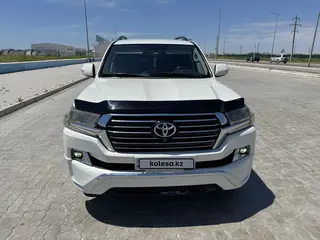 Toyota Land Cruiser, 2013