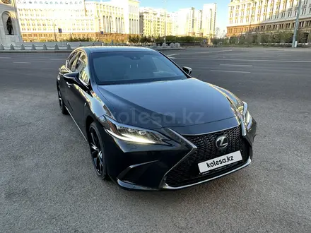 Lexus ES 250 2022 года за 26 500 000 тг. в Астана – фото 20