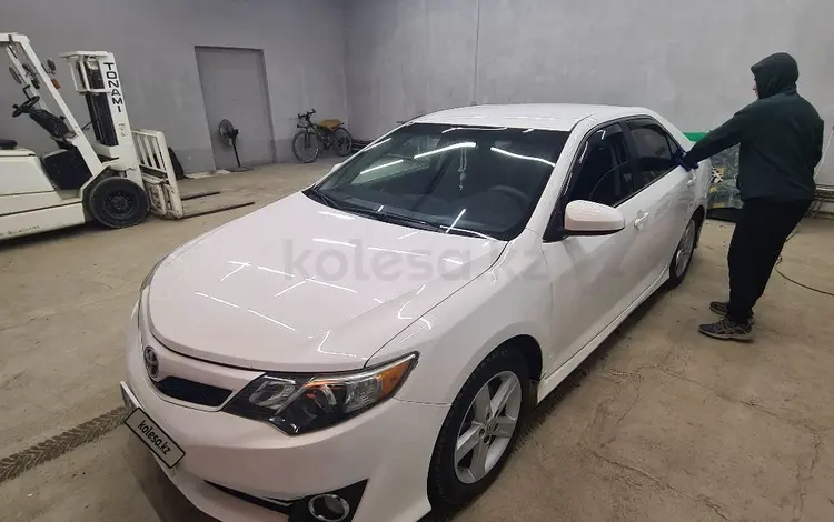 Toyota Camry 2012 года за 8 500 000 тг. в Жанаозен