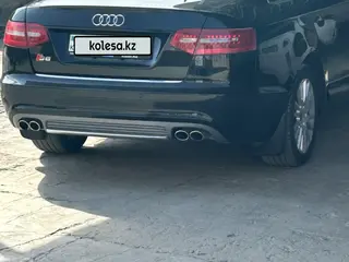 Audi S6, 2004