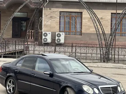 Mercedes-Benz E 500 2002 года за 5 900 000 тг. в Алматы – фото 5