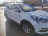 Hyundai Santa Fe 2016 годаfor9 300 000 тг. в Астана – фото 2