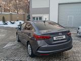 Hyundai Accent 2021 годаүшін7 300 000 тг. в Алматы – фото 4