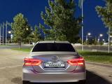 Toyota Camry 2023 года за 19 000 000 тг. в Тараз – фото 4