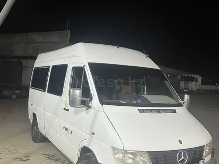 Mercedes-Benz Sprinter 1996 года за 2 600 000 тг. в Темиртау – фото 3