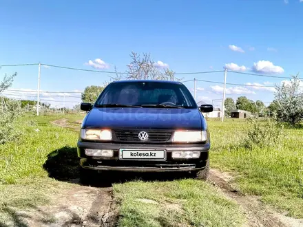 Volkswagen Passat 1996 года за 2 100 000 тг. в Семей